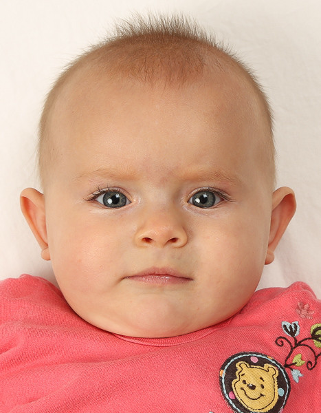 Passfoto von einem Baby